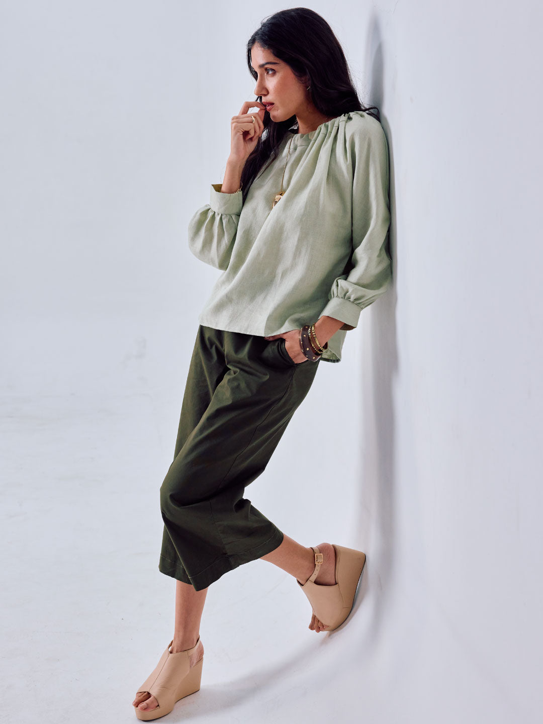 Women's Olive Cotton Lycra Regular Fit Culotte