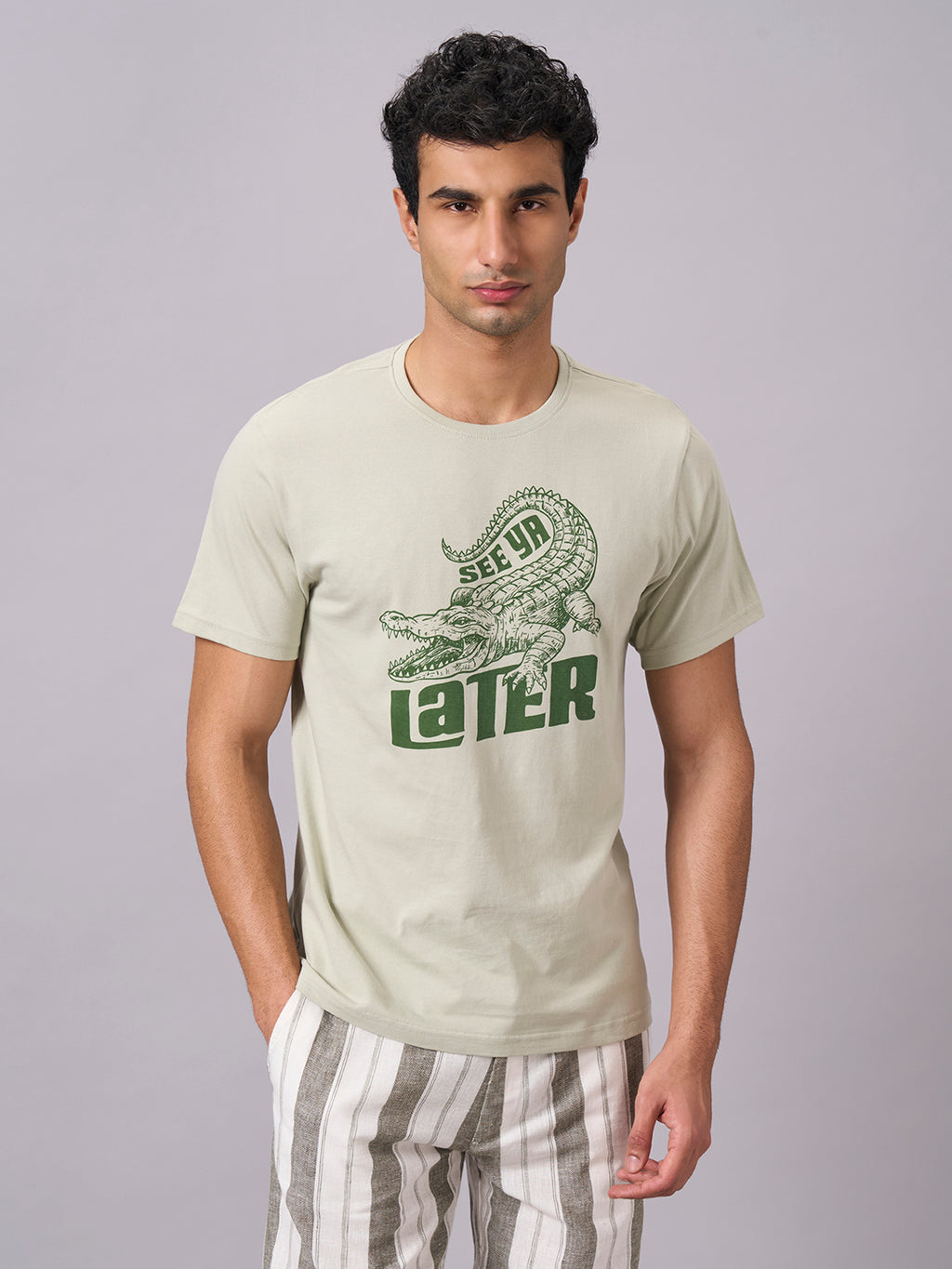 Men's 100% Organic Cotton Round Neck Regular Fit Graphic Tshirt Green