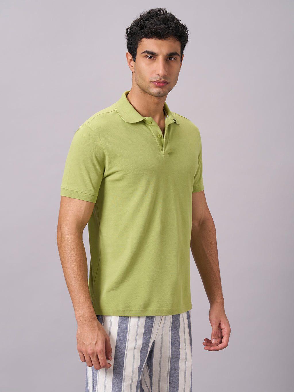 Men's Green 100% Organic Cotton Regular Fit Tshirt