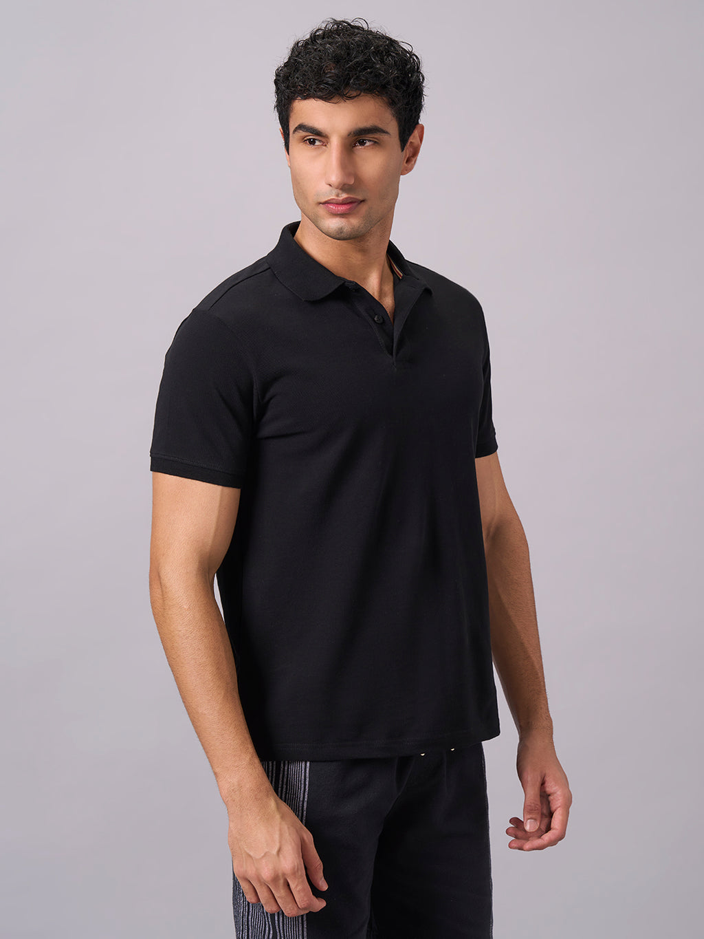Men's Black 100% Organic Cotton Regular Fit Tshirt