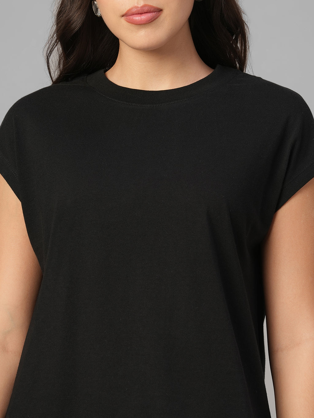 Women's Black 100% Organic Cotton Regular Fit Tshirt