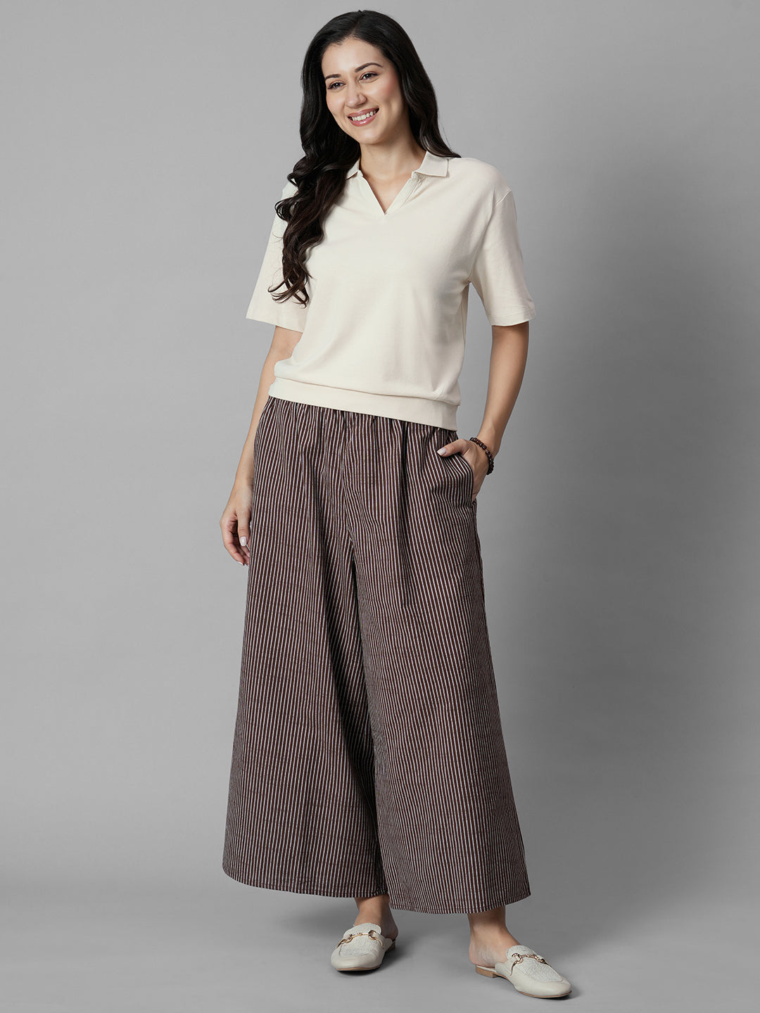 Women's Natural Cotton Elastane Regular Fit Tshirt