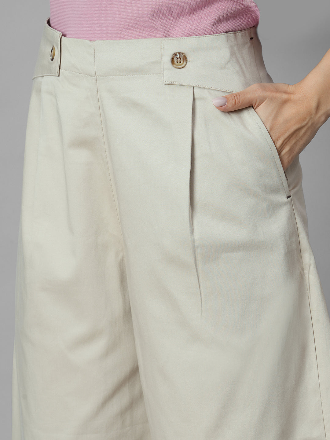 Women's Beige Cotton Lycra Regular Fit Pant