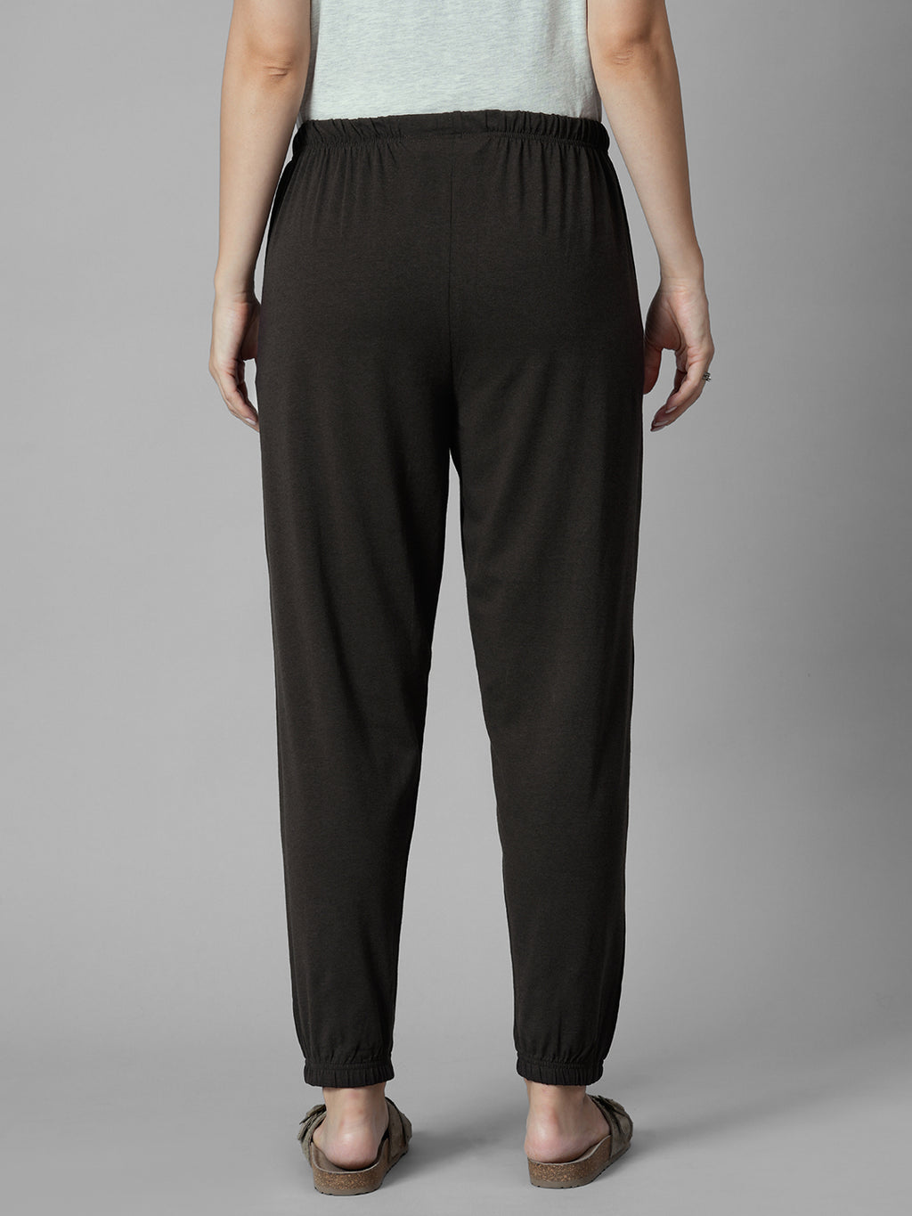 Women's Brown Cotton Bamboo Elastane Regular Fit Knit Pant