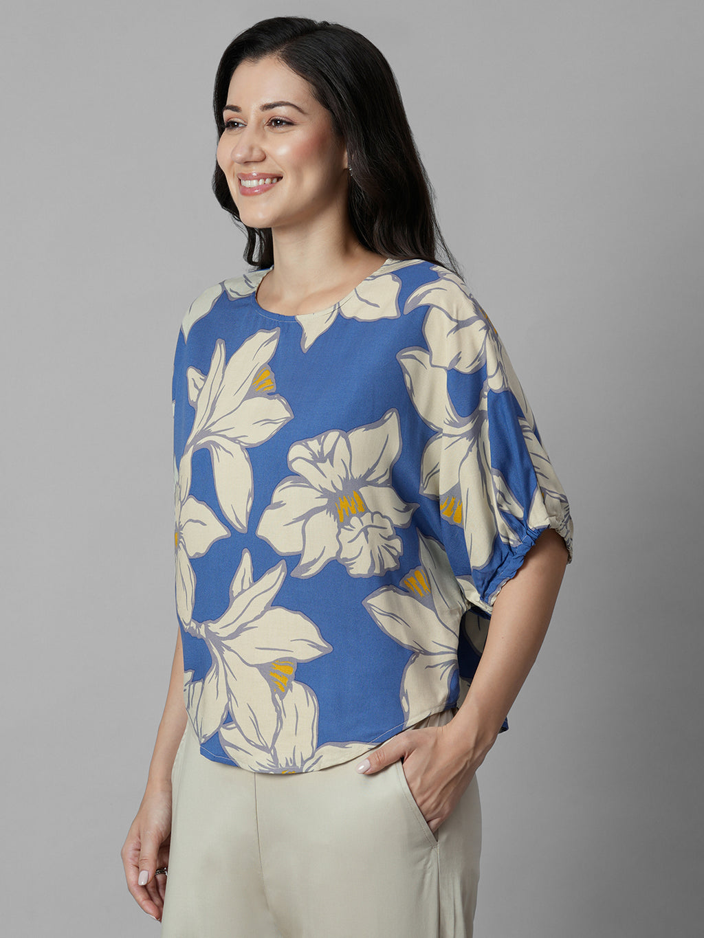 Women's Blue 100% Viscose Regular Fit Blouse