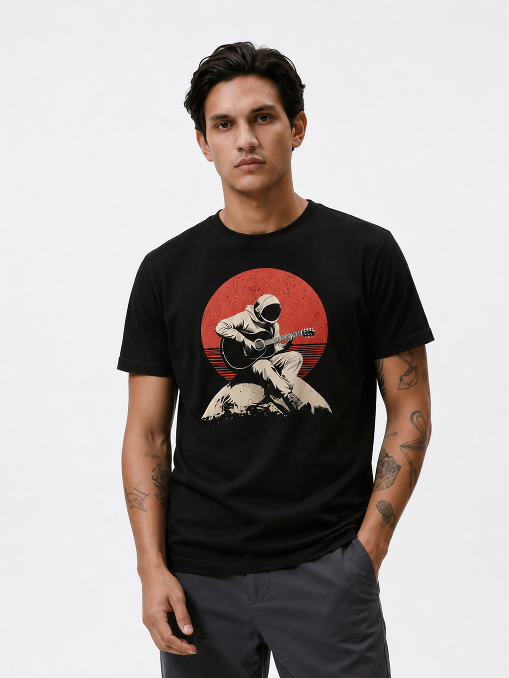 Men's Black 100% Organic Cotton Regular Fit Tshirt