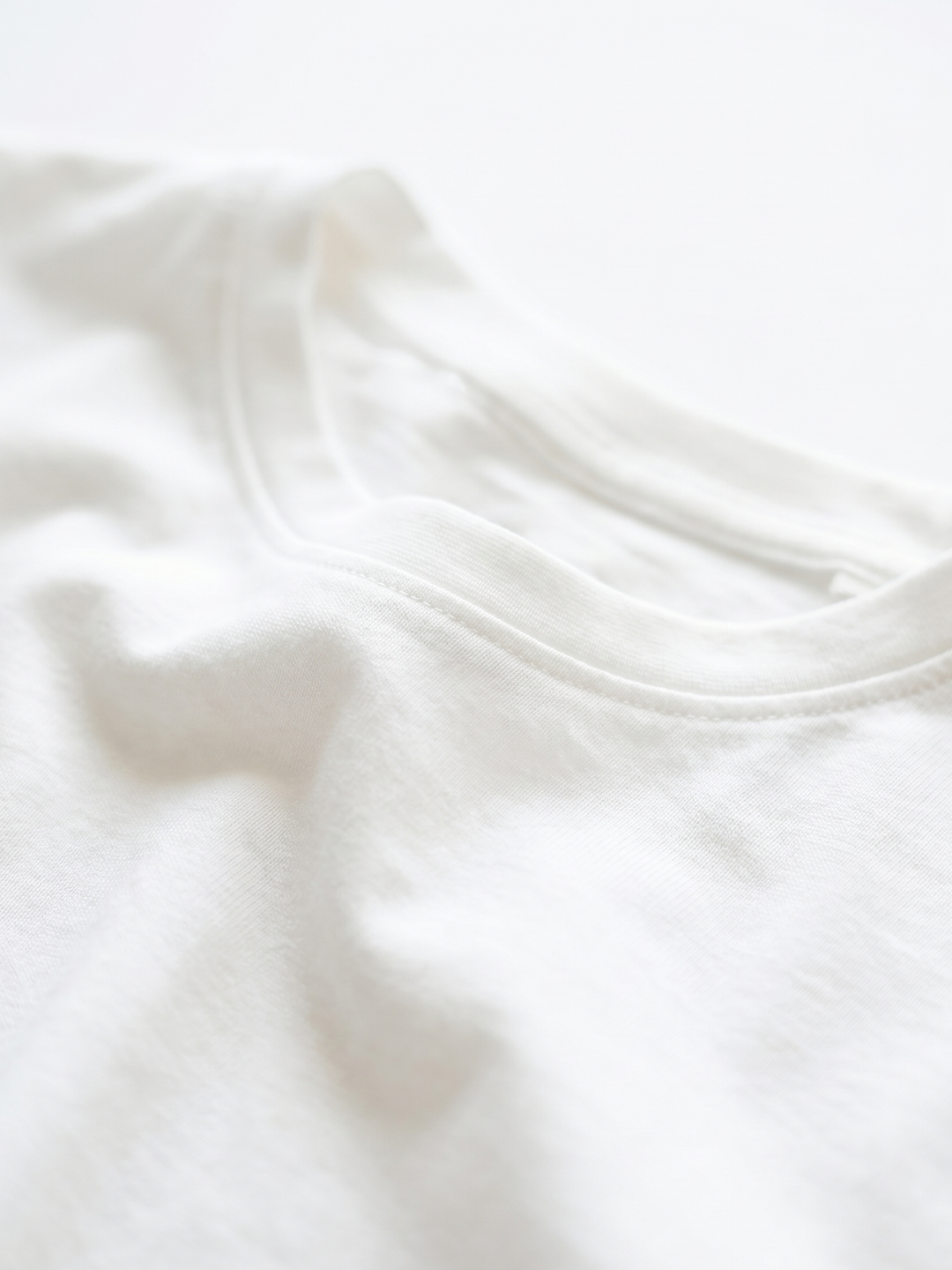 Men's White Cotton Bamboo Elastane Regular Fit Tshirt