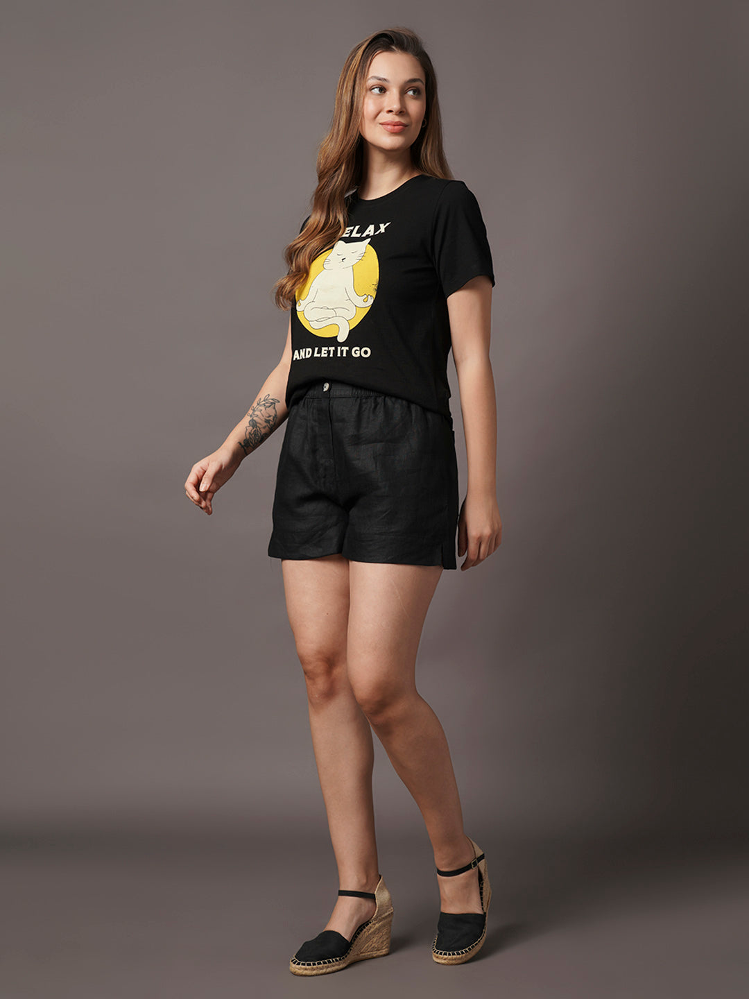 Women's Black 100% Organic Cotton Regular Fit Tshirt