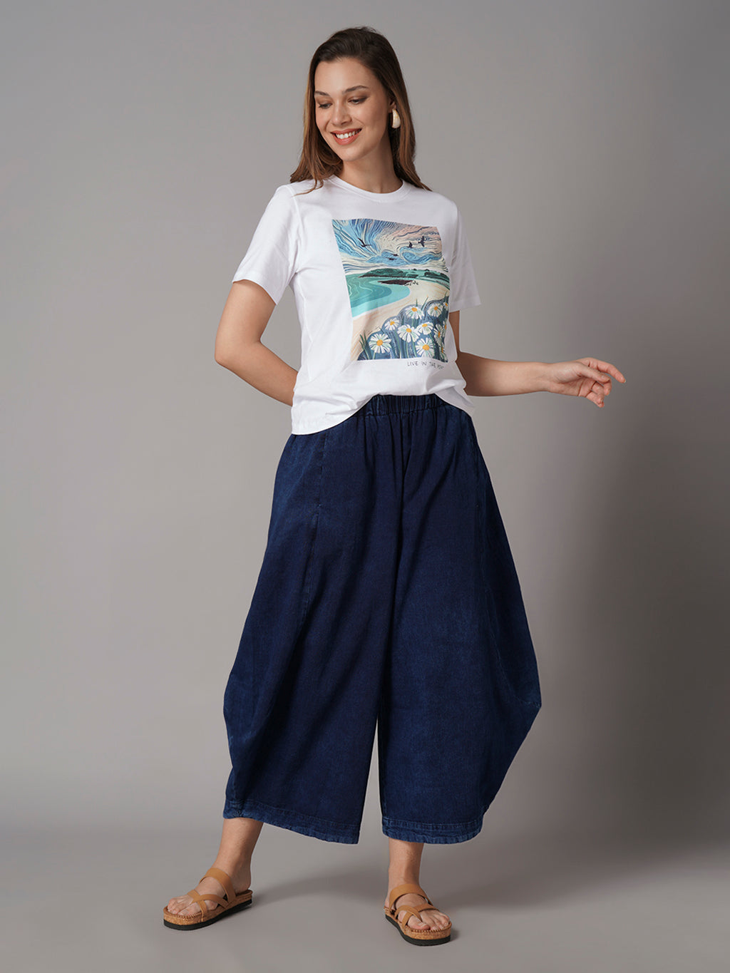 Women's White 100% Organic Cotton Regular Fit Tshirt