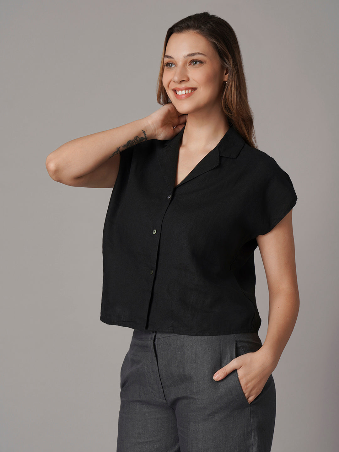 Women's 100% Linen Regular Fit Blouse Black