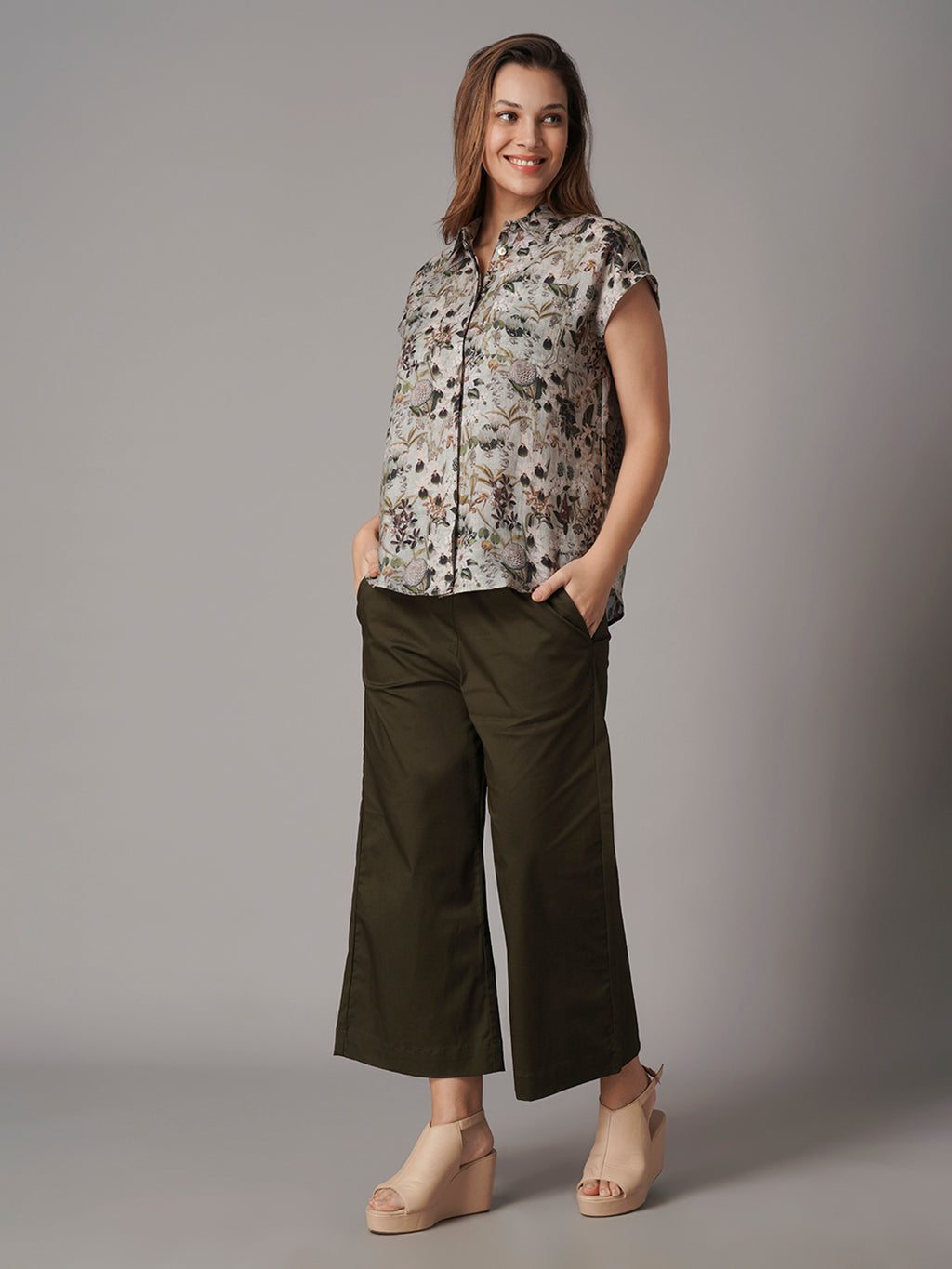 Women's 100% Linen Relax Fit Blouse Sage