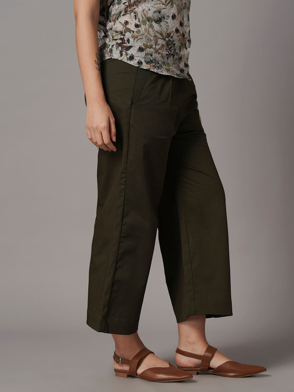Women's Cotton Lycra Regular Fit Culotte Olive