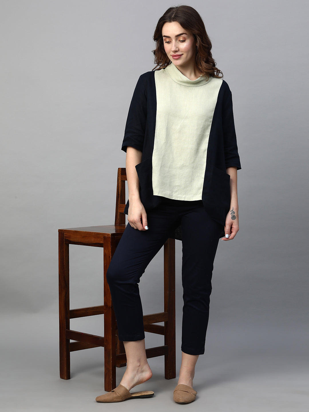 Women's Navy Linen Regular Fit Blouse