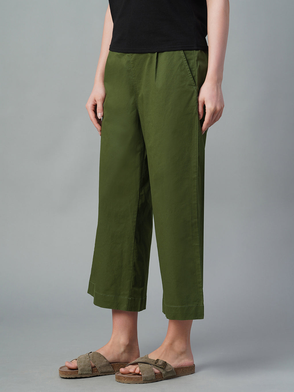 Women's Olive Cotton Lycra Regular Fit Culotte