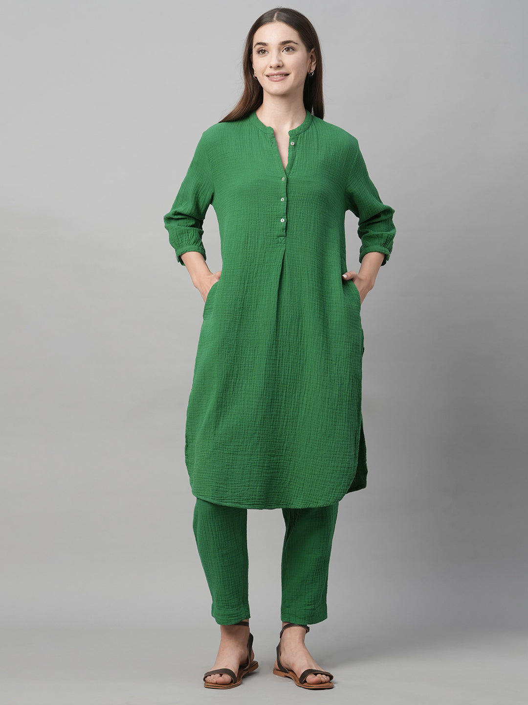 Women's Green Cotton Regular Fit Kurta