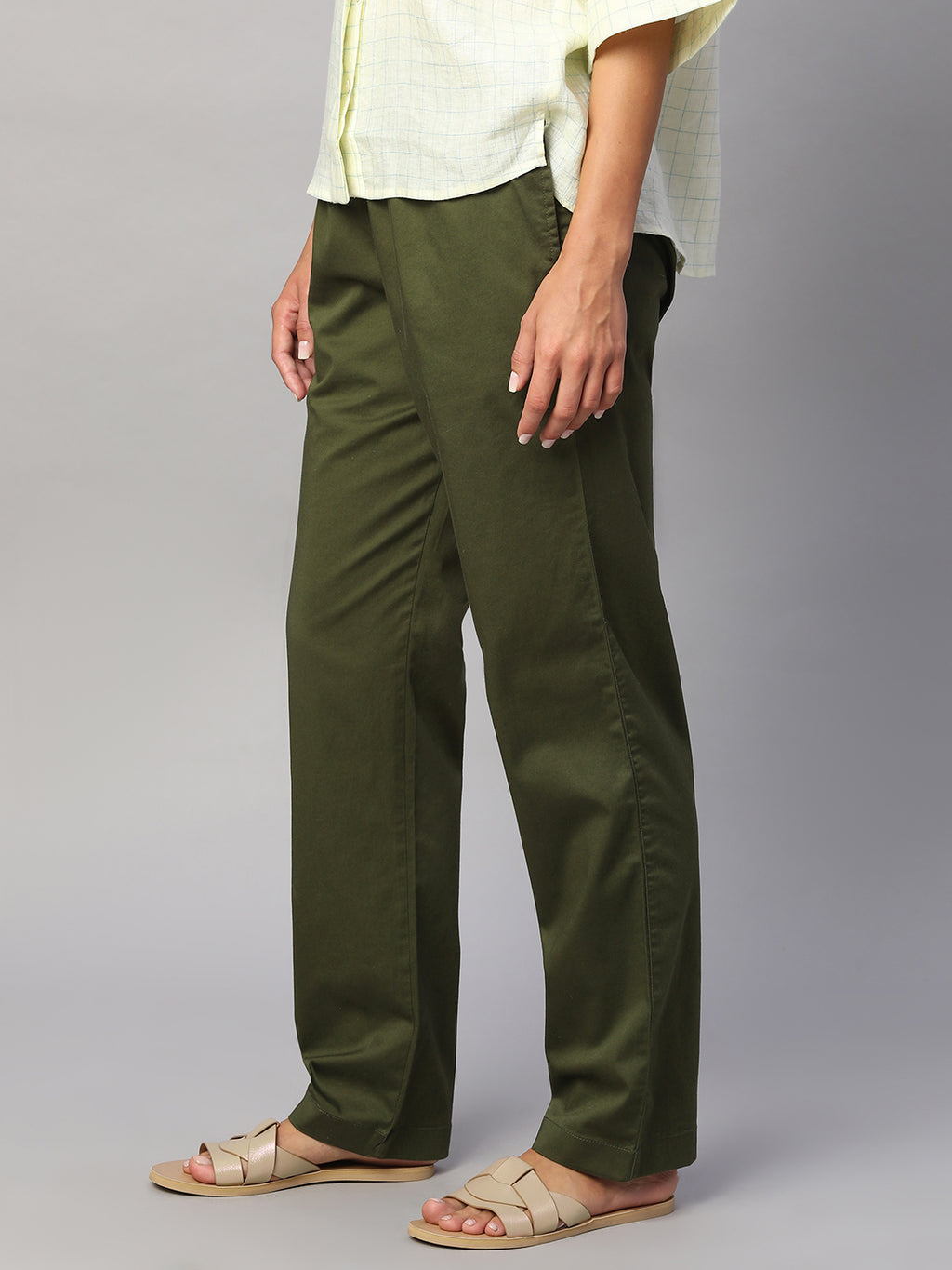 Women's Cotton Lycra Regular Fit Drawstring Pant Olive
