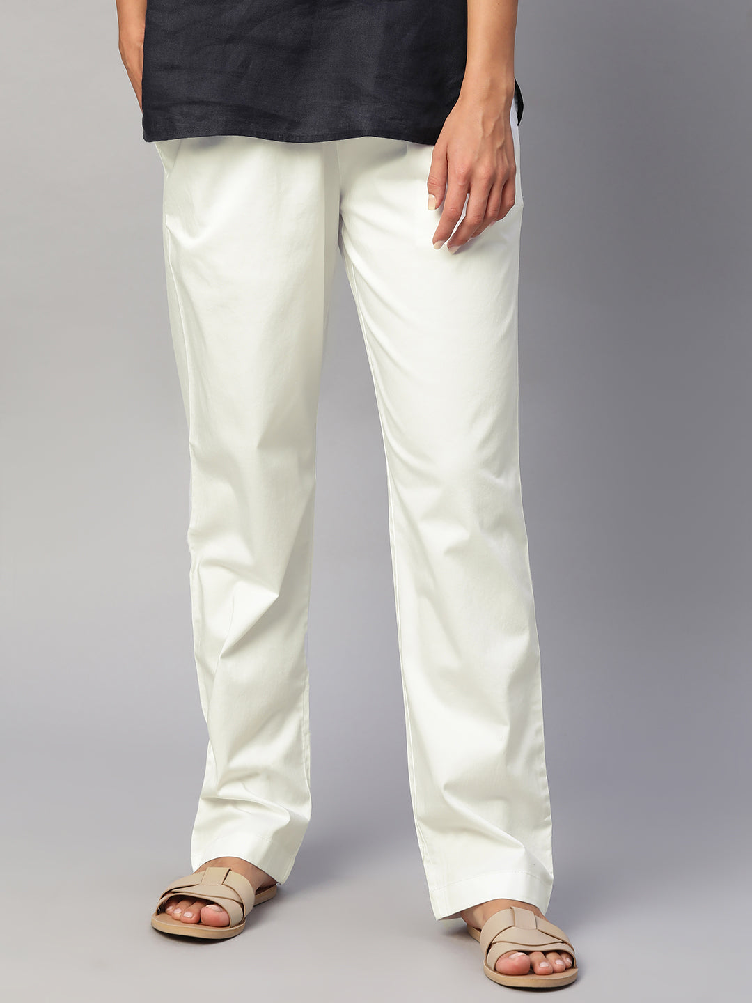 Women's White Cotton Lycra Regular Fit Pant