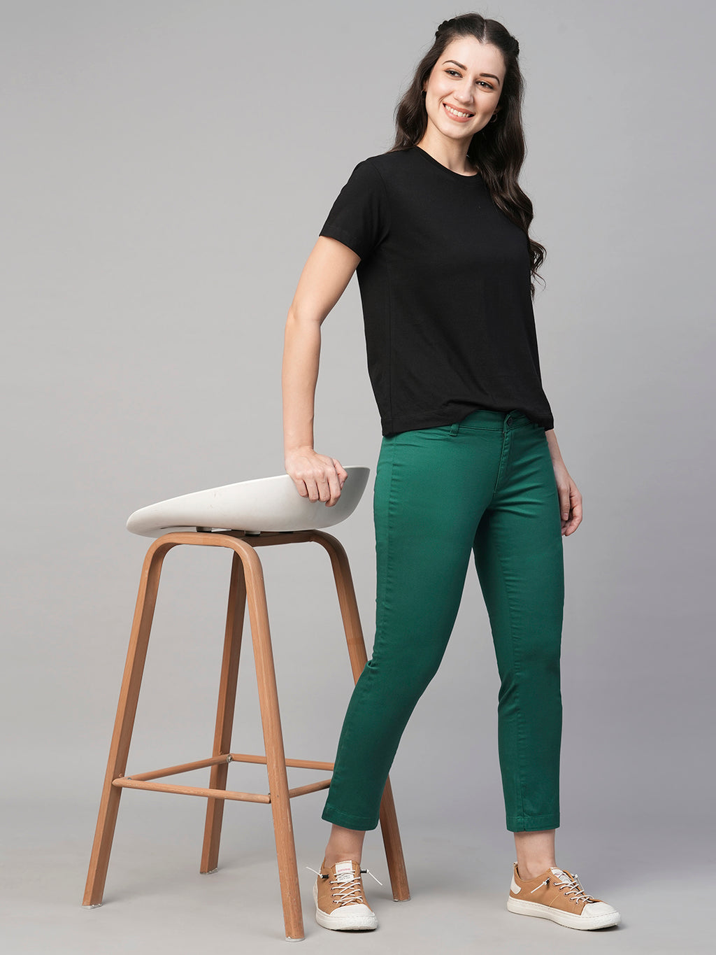 Women's Cotton Lycra Regular Fit Pant Green