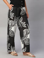 Women's White/Black Cotton Flax Regular Fit Pant