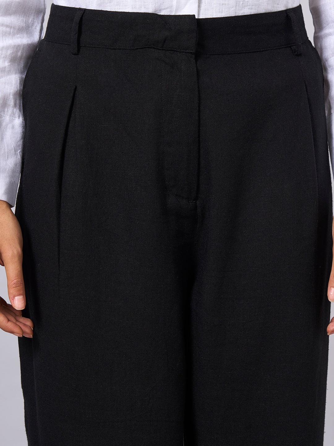Women's Linen Viscose Regular Fit Tapered Pants Black