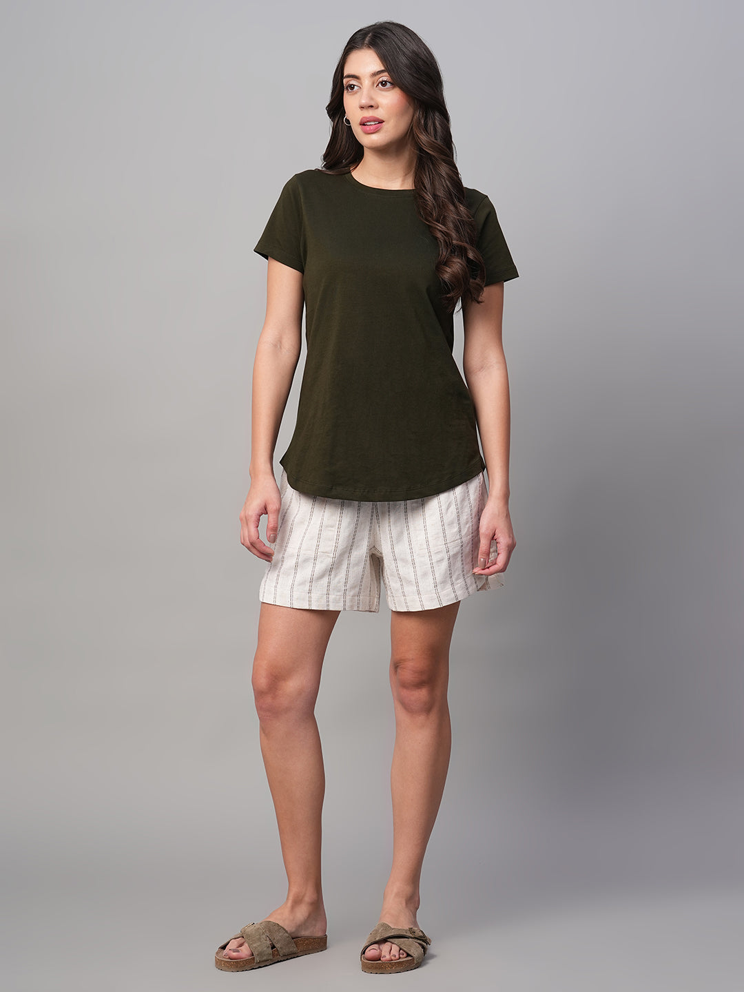 Women's Olive Cotton Linen Regular Fit Shorts