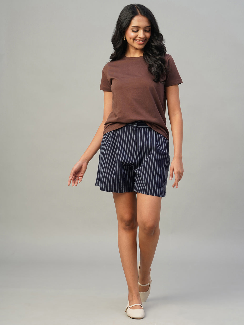 Women's Indigo Cotton Linen Regular Fit Shorts