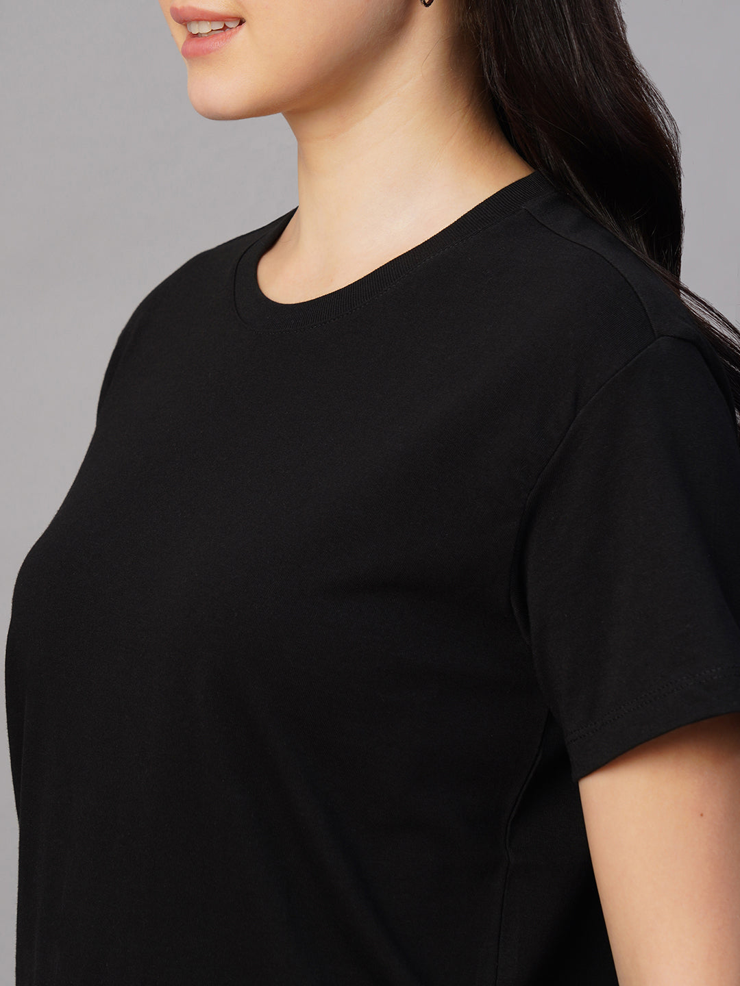 Women's Black 100% Cotton Regular Fit Tshirt