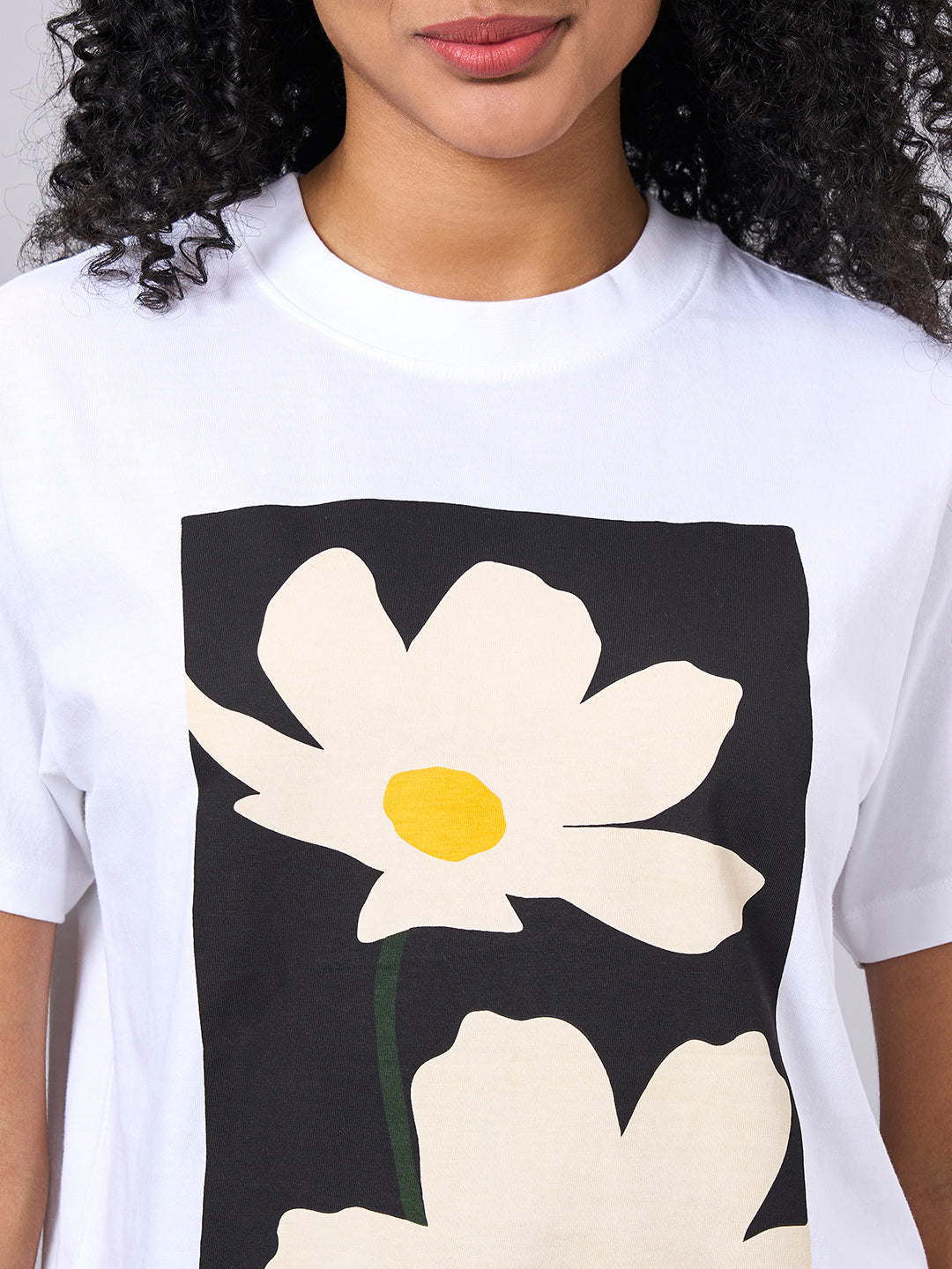 Women's White 100% Organic Cotton Regular Fit Tshirt