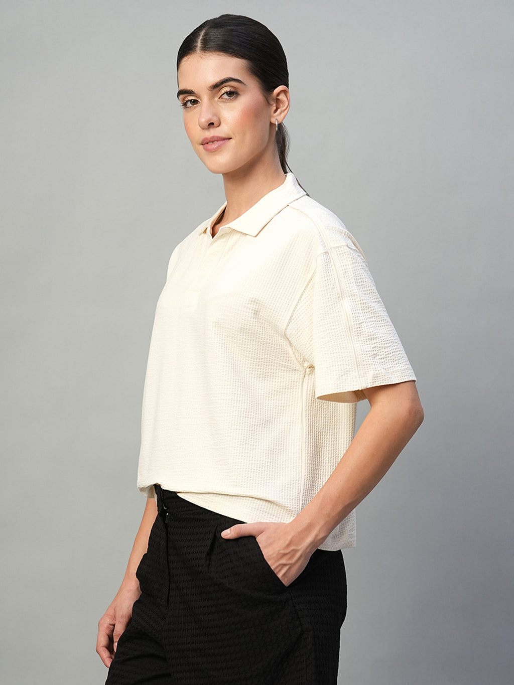 Women's Natural Cotton Elastane Regular Fit Tshirt