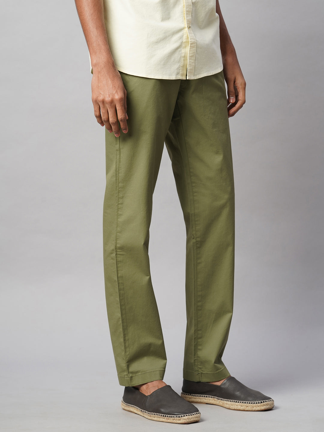 Men's Olive Cotton Lycra Regular Fit Pant