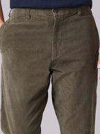 Men's Corduroy Green Cotton Lycra Regular Fit Pant