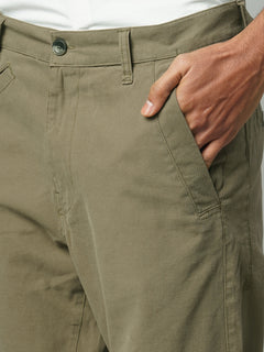 Men’s Cotton Lycra Slim Fit Coin Pocket Pant Olive