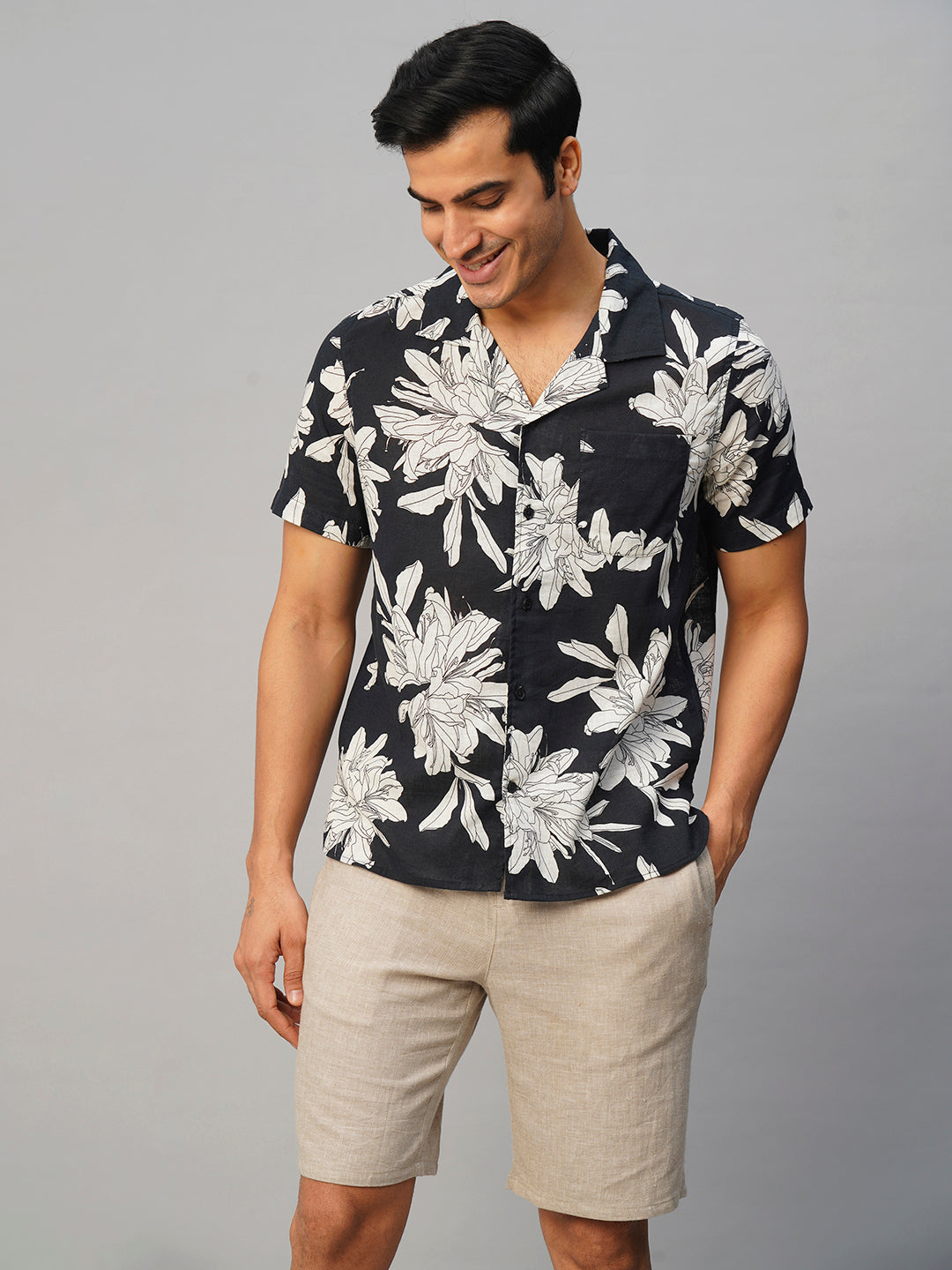 Men's Navy Cotton Flax Loose Fit Printed Shirt