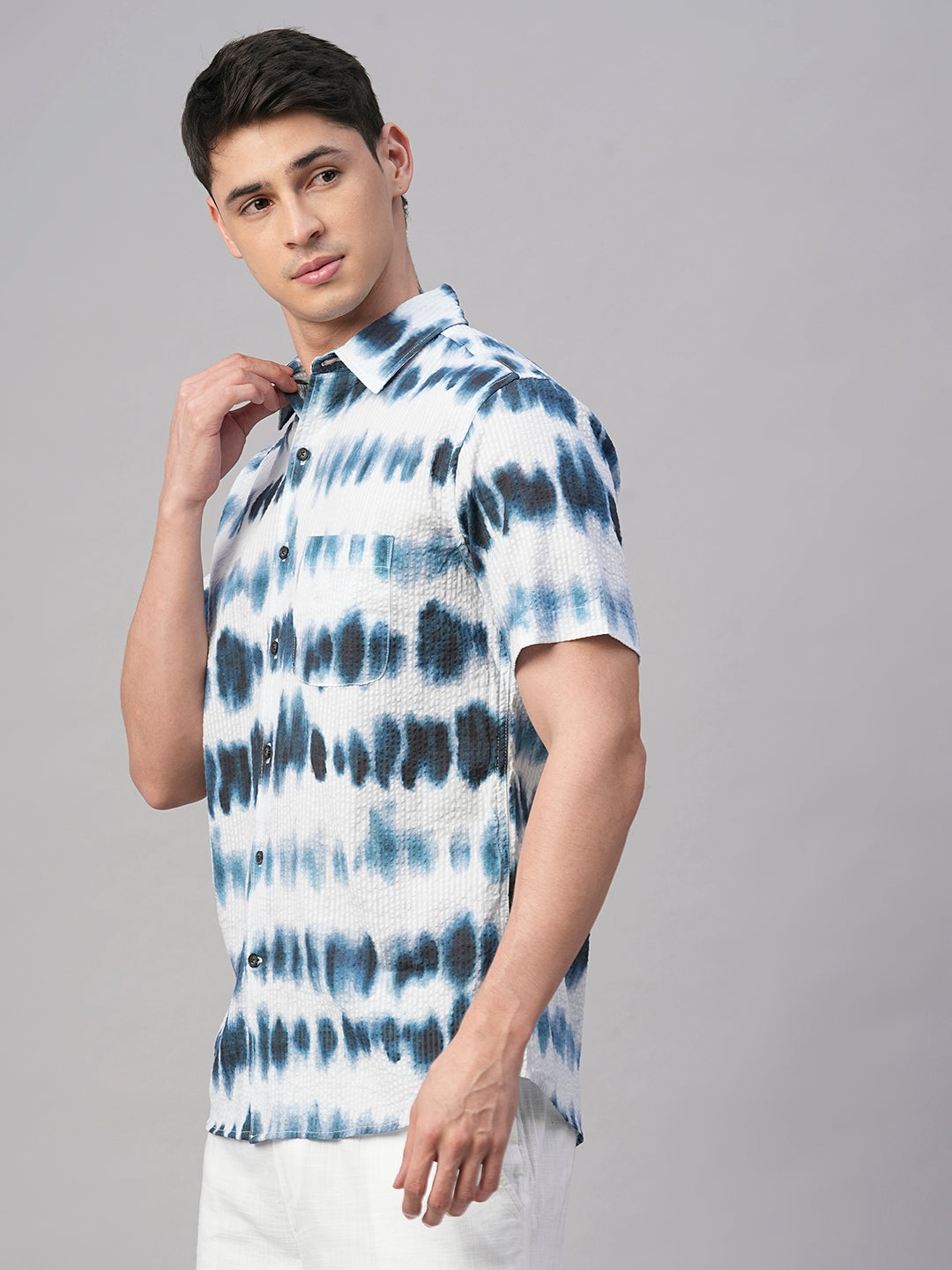 Men's White/Navy 100% Cotton Regular Fit Shirt