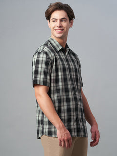 Men’s Cotton Regular Fit Short Sleeve Pocket Shirt Black