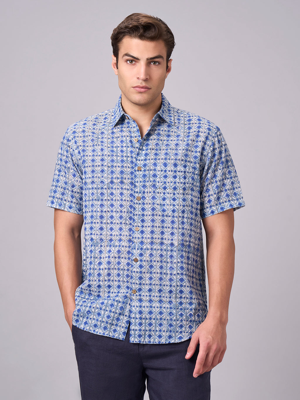 Men's Navy 100% Cotton Regular Fit Shirt
