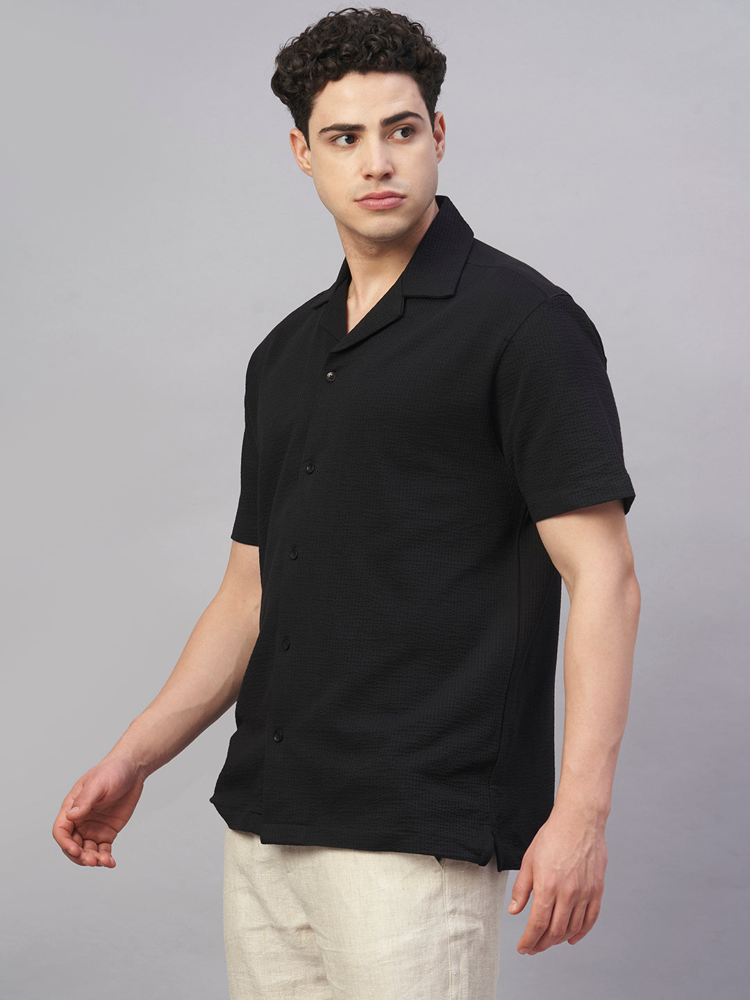 Men's Black Cotton Elastane Regular Fit Tshirt