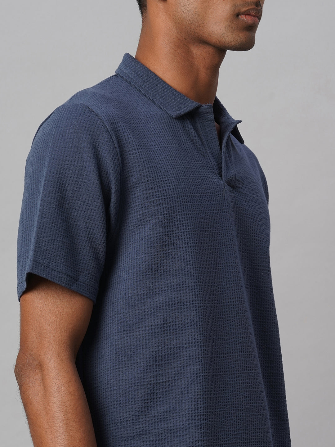 Men's Blue Cotton Elastane Regular Fit Tshirt
