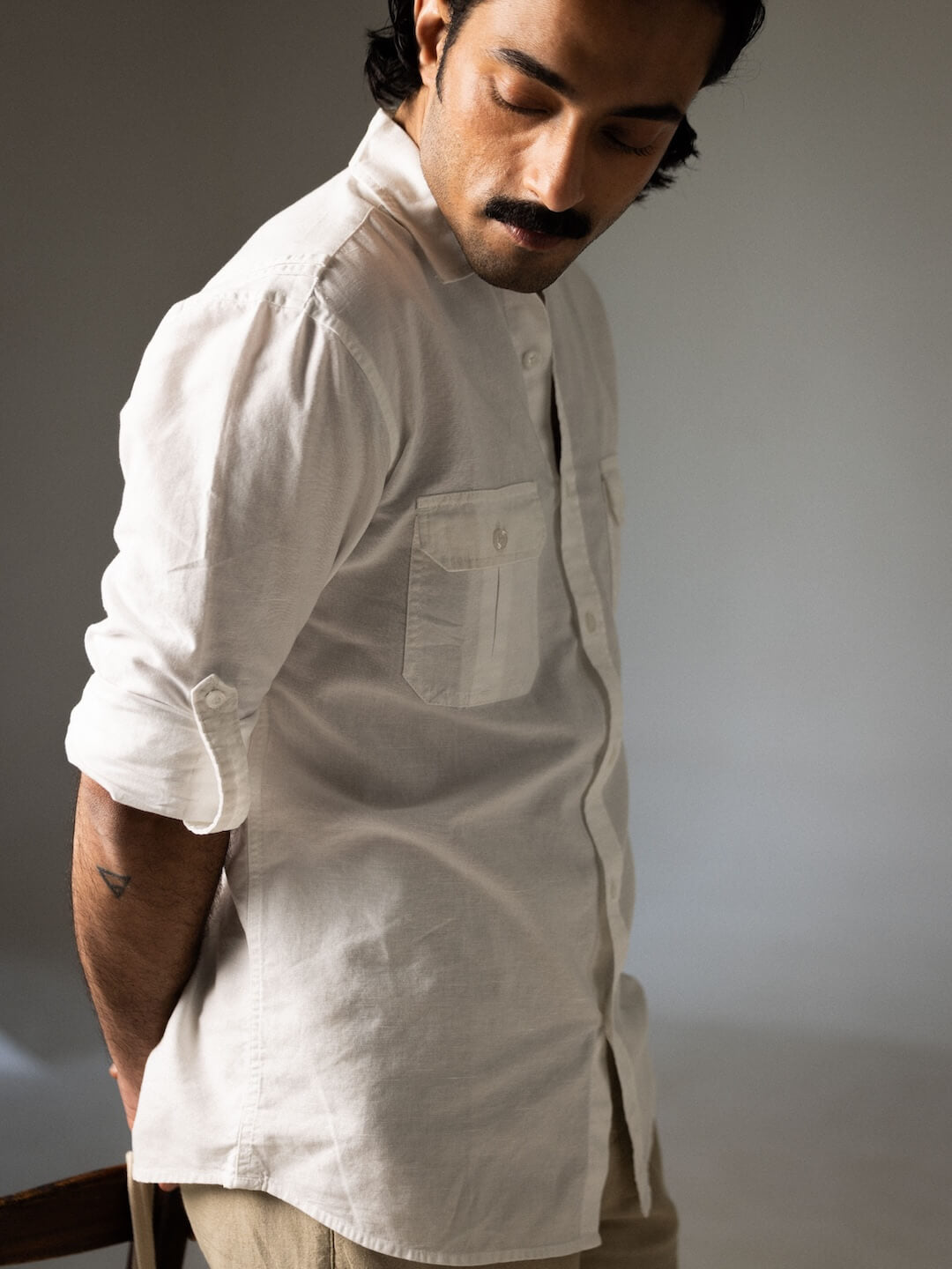 Men's White Cotton Linen Regular Fit Shirt