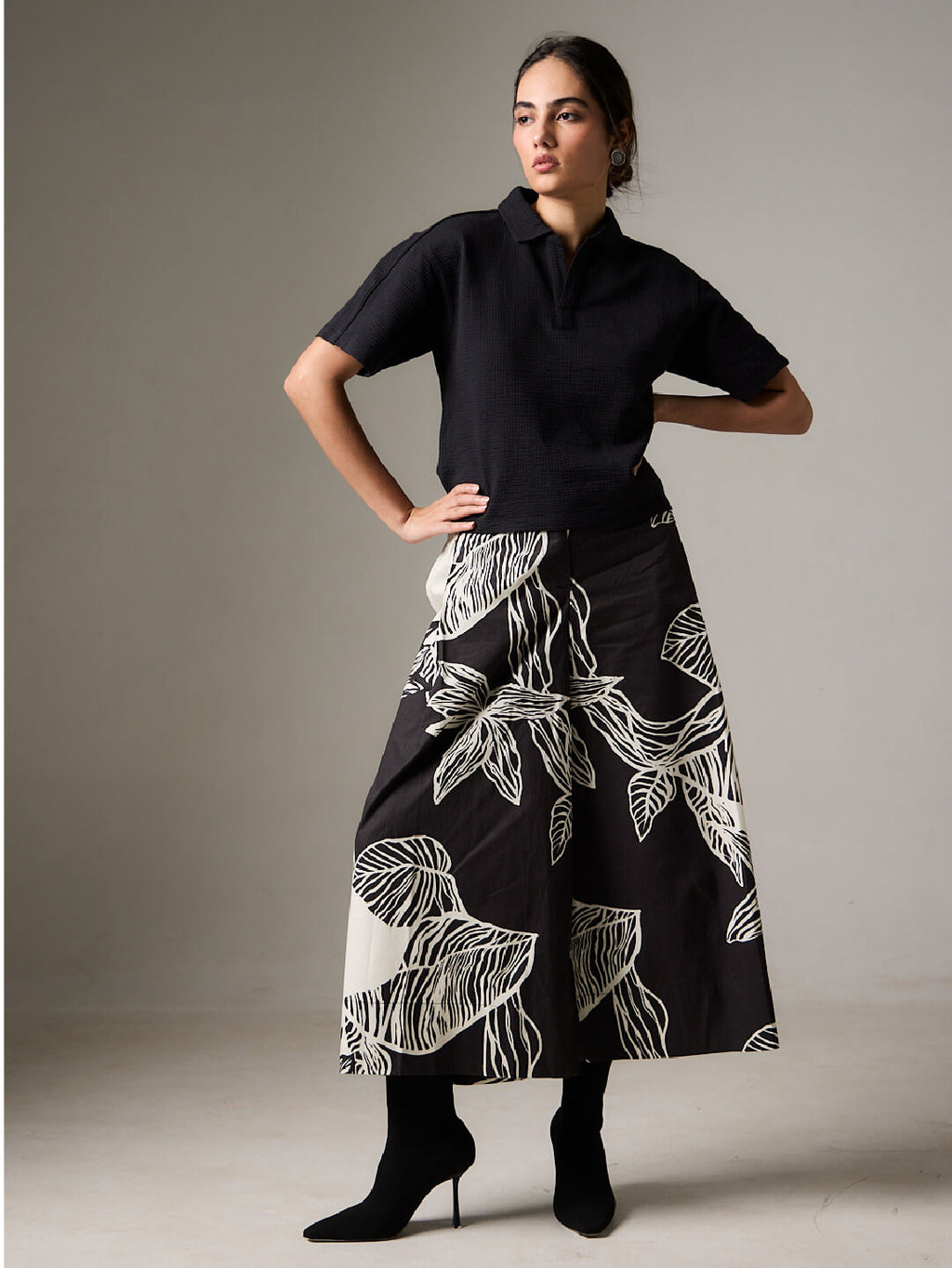 Women's White/Black 100% Cotton Regular Fit Culotte